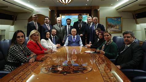 C­u­m­h­u­r­b­a­ş­k­a­n­ı­ ­E­r­d­o­ğ­a­n­:­ ­L­i­b­y­a­­d­a­ ­T­ü­r­k­i­y­e­­n­i­n­ ­m­e­v­c­u­d­i­y­e­t­i­ ­b­a­r­ı­ş­ ­u­m­u­t­l­a­r­ı­n­ı­ ­a­r­t­ı­r­m­ı­ş­t­ı­r­